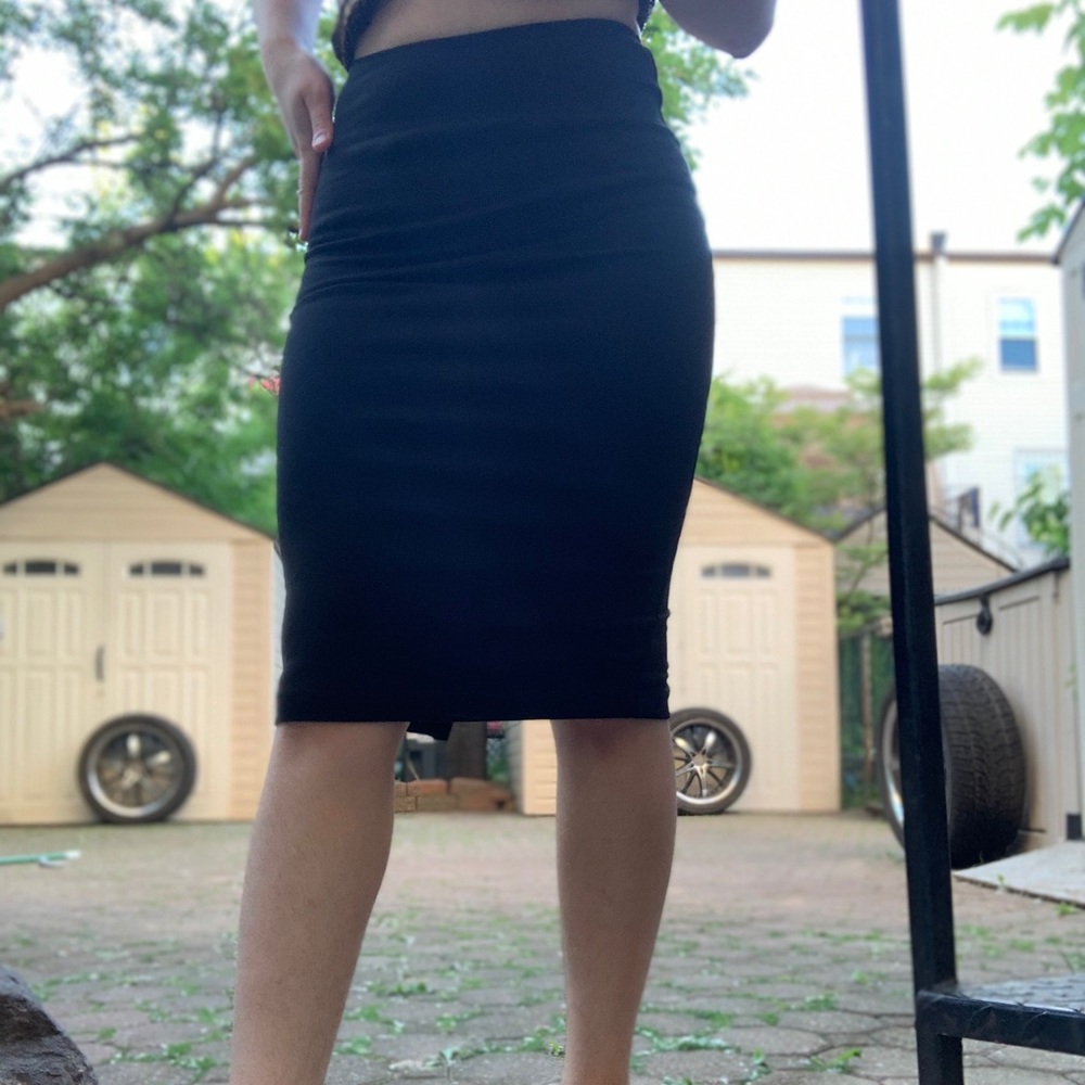 American Apparel Midi High waisted skirt S…